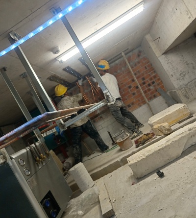 南寧西鄉塘農科院種子庫樓板粘鋼加固工程案例